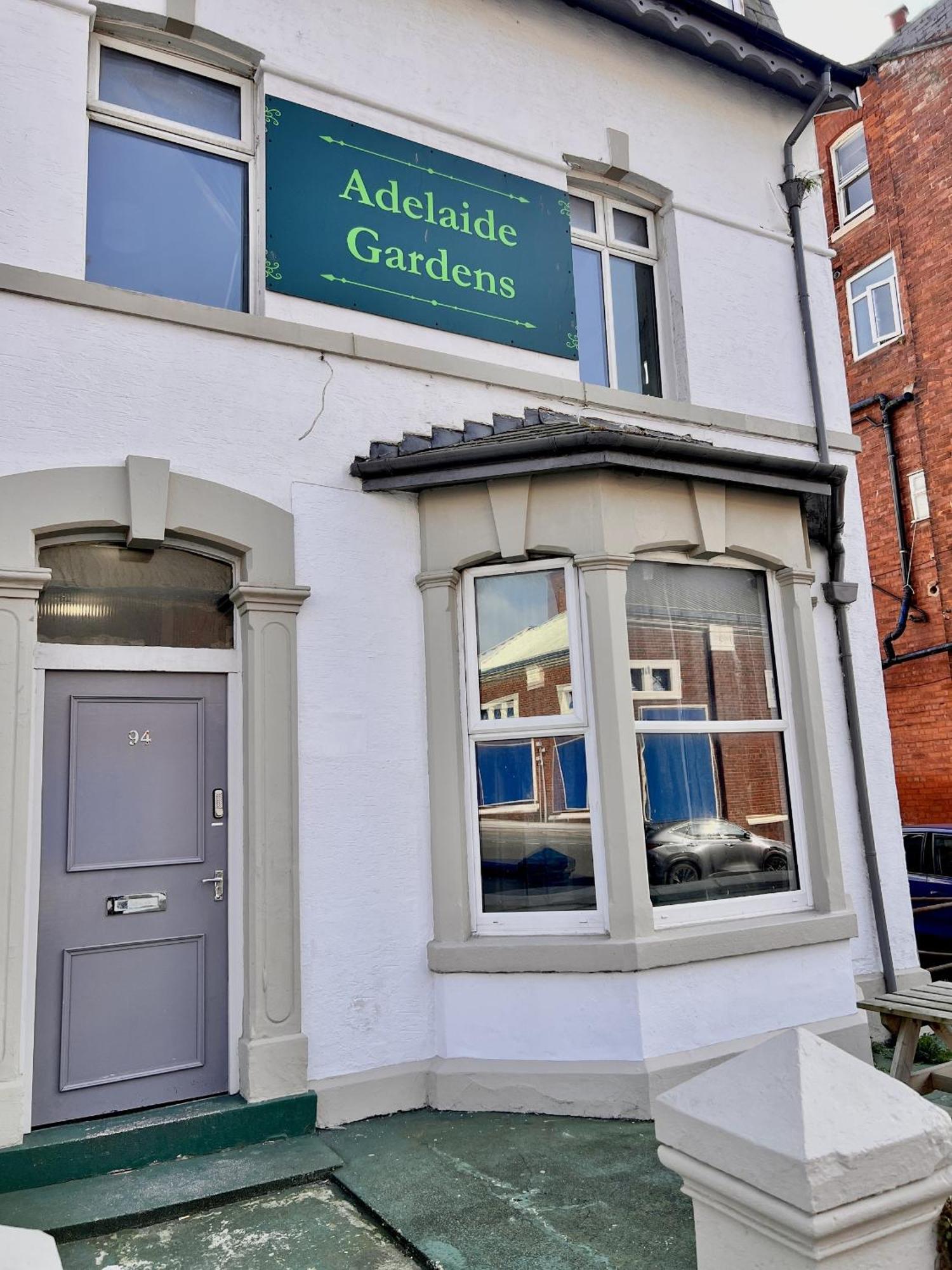 Apartment 1 Blackpool Bagian luar foto